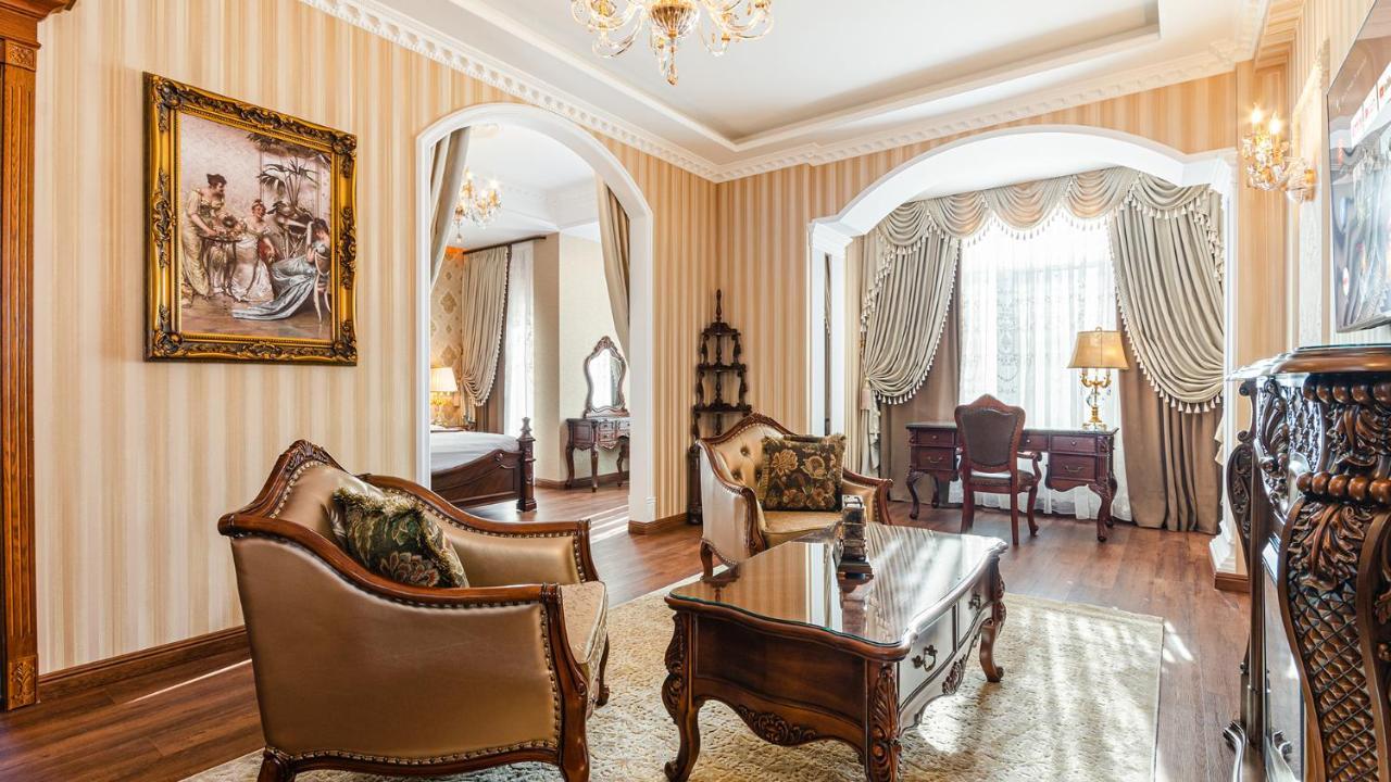 King Suite with Balcony,1315539169:JPEG
